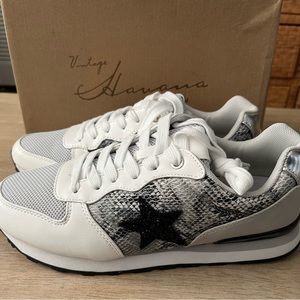 New in box Vintage Havana Penny Sneakers